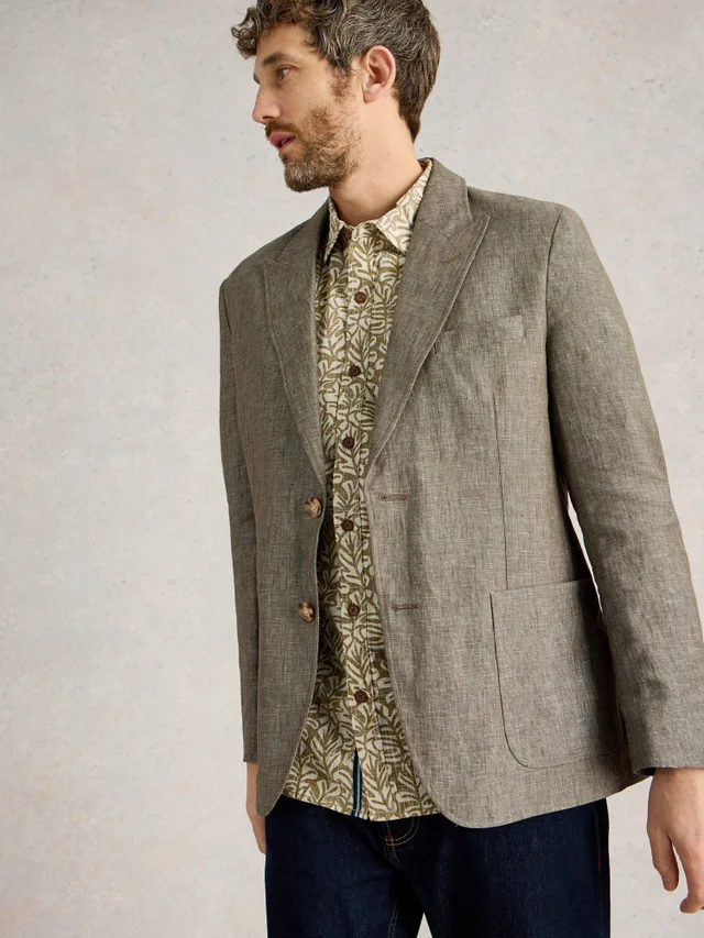 Leinensakko mit Spitzkragen