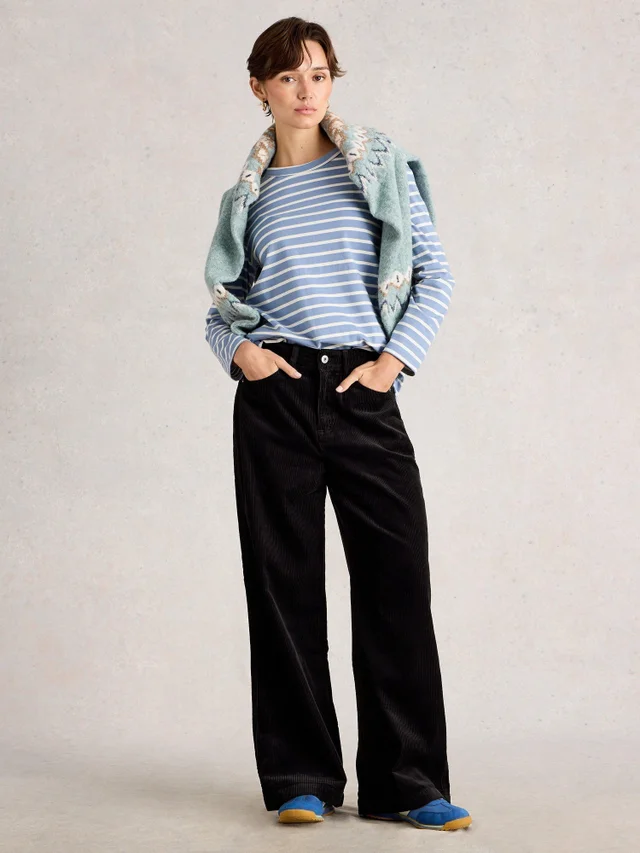 Kordhose Ayla mit weitem Bein