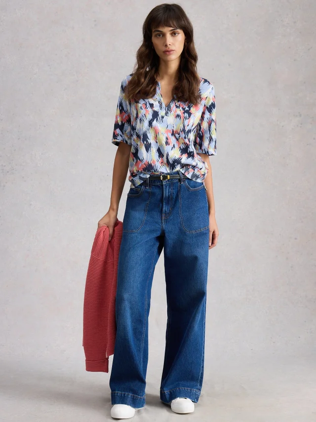 T-Shirt Weaver mit Keilausschnitt