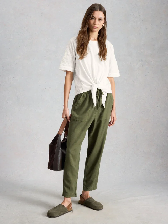 Besticktes Top mit Bindesaum